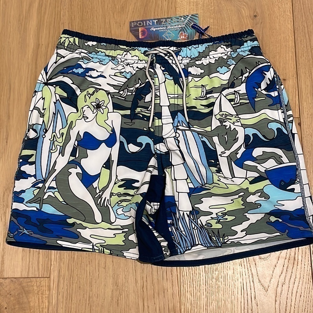 Point Zero Boy’s Board Shorts Size Small NWT